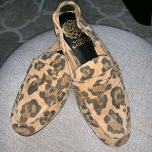 Vince Camuto leopard loafers. Size 5.5 like new.